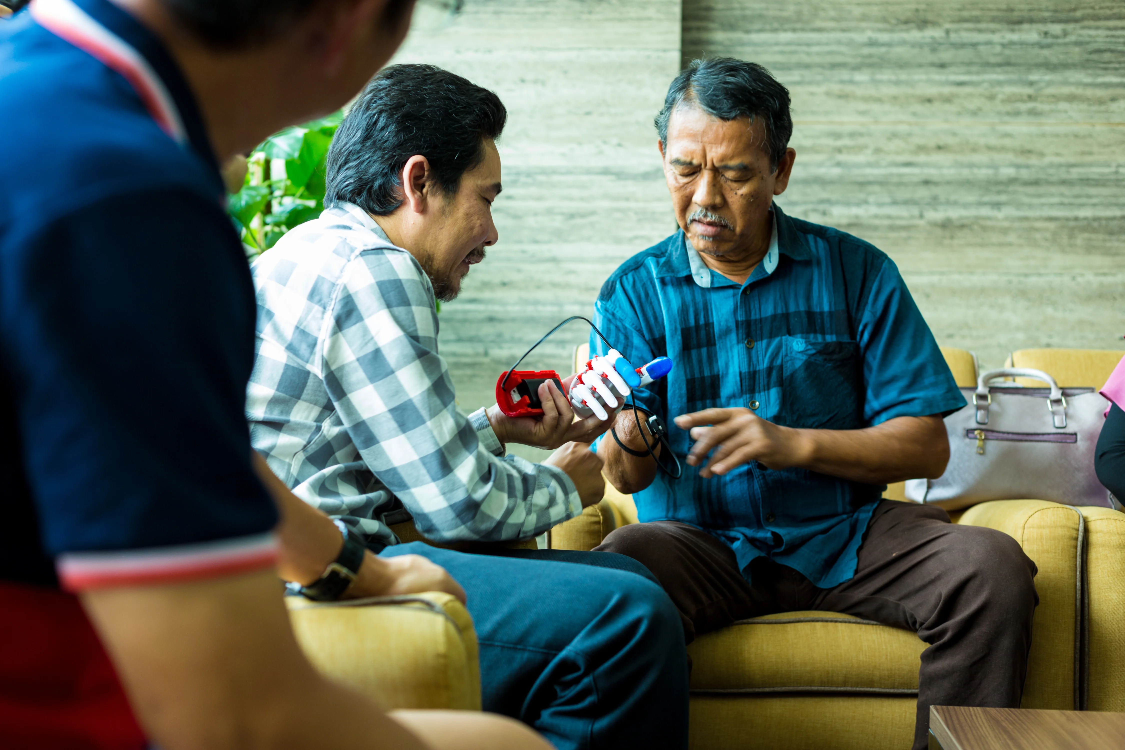 MSIG+X+UN+SDG+3+Road+Safety+ +Prosthetic+Limbs+For+Accident+Victims 03